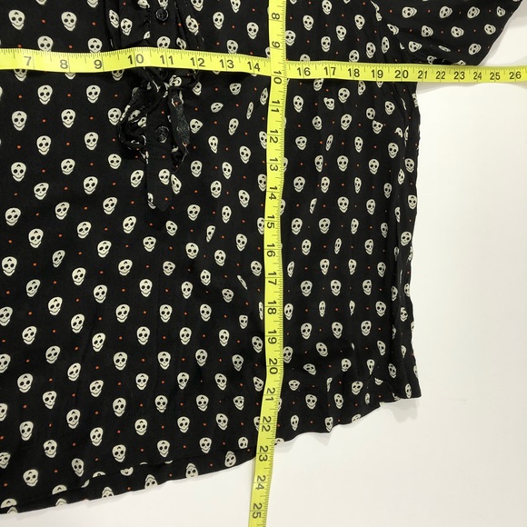 Andrea Marques Ruffle Placket Skutt Top Size 44 - Picture 7 of 8